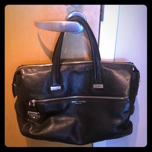 Gorgeous Marc Jacobs black leather purse